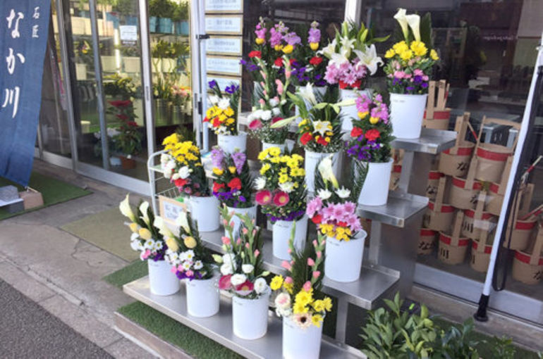 「週末の店頭」