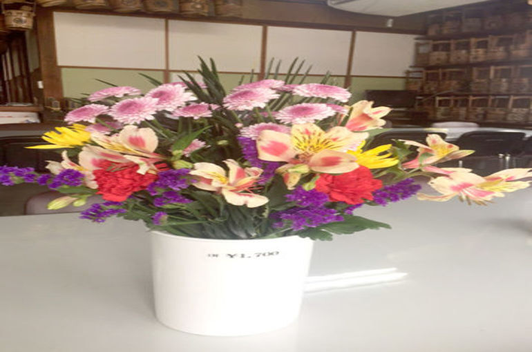 「広がる仏花」