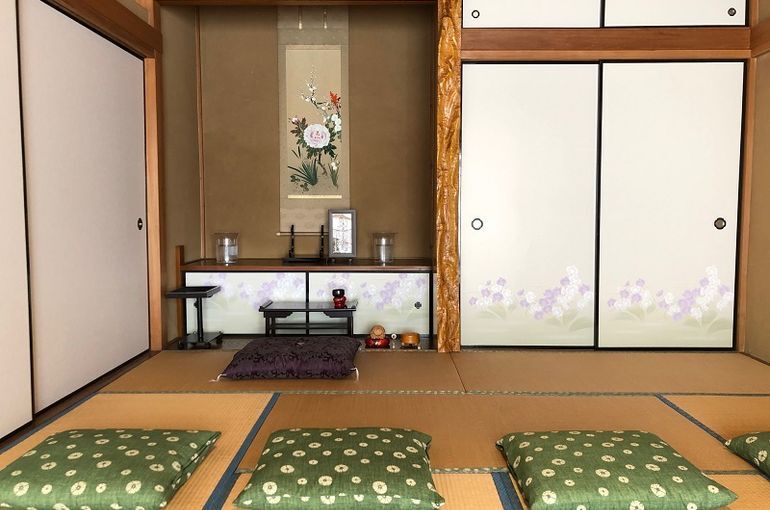 「室内法要」